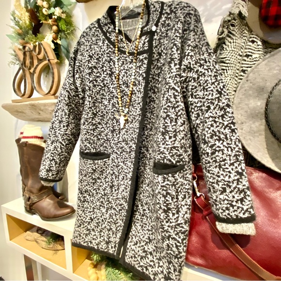 Anthropologie Cynthia Rowley wool duster length sweater changeable style - Picture 11 of 14